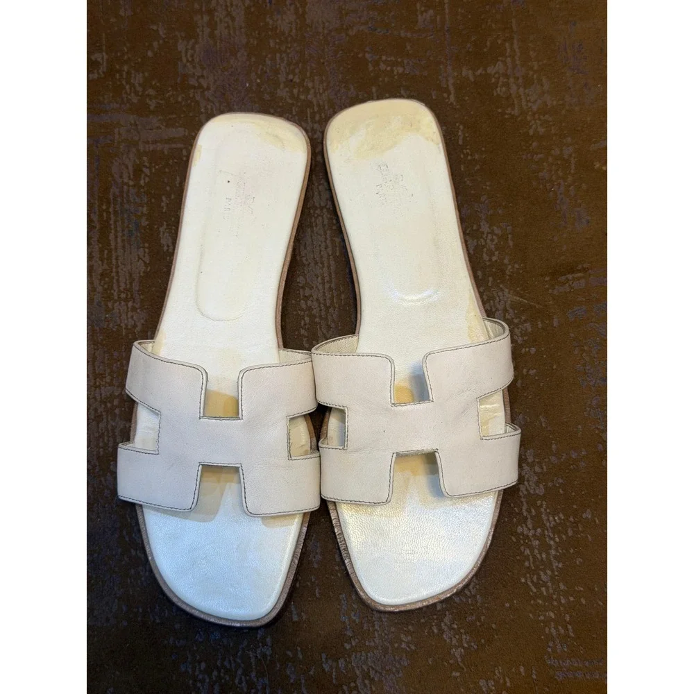 Hermes Oran Sandals Cream Epsom Leather H Cutout Flat Slides 41 Italy